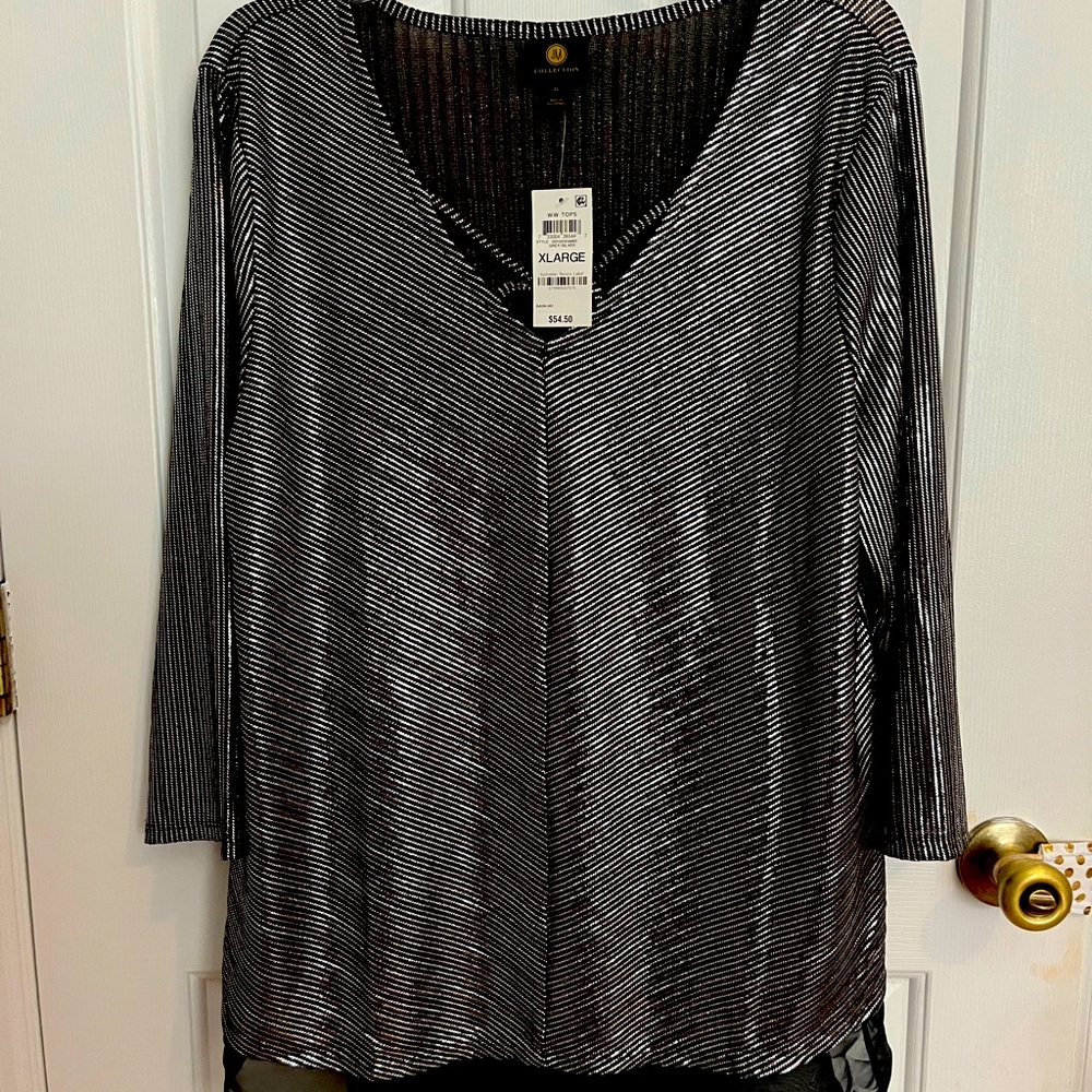 JM collection dress blouse. 3/4 sleeve Metallic silver/chrome color.